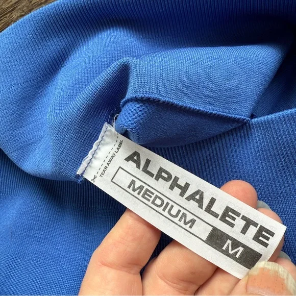 Alphalete Medium booty enhancing Blue Leggings